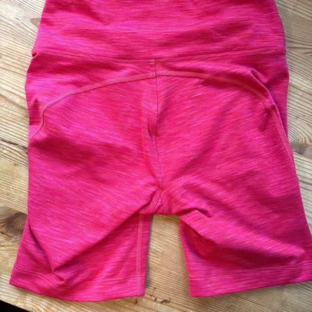 Outdoor voices biker shorts - women’s XS - Picture 4 of 4